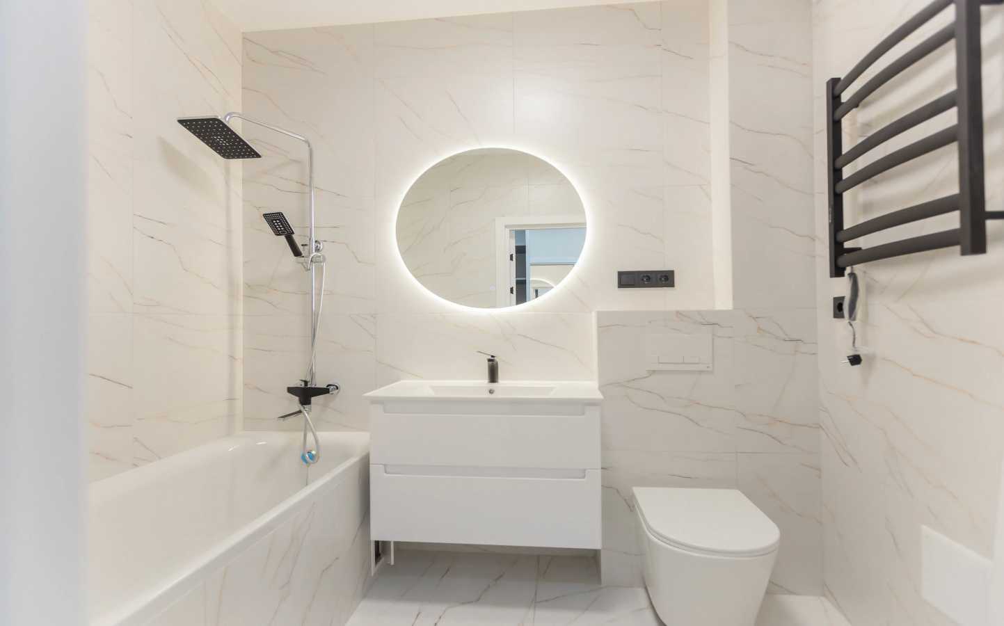 Продаж 1-кімнатної квартири 32 м², Богдана Хмельницького вул.