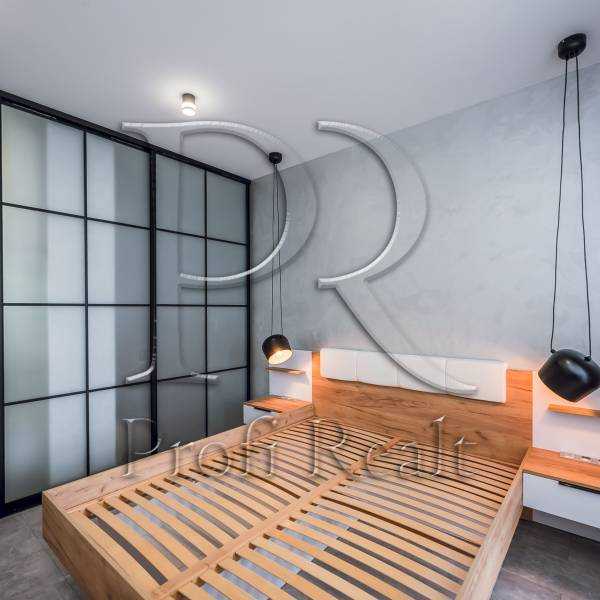 Продажа 3-комнатной квартиры 82 м², Елизаветы Чавдар ул., 13