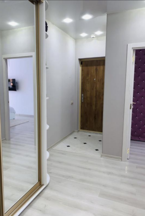 Продажа 2-комнатной квартиры 52 м², Малиновского Маршала ул.