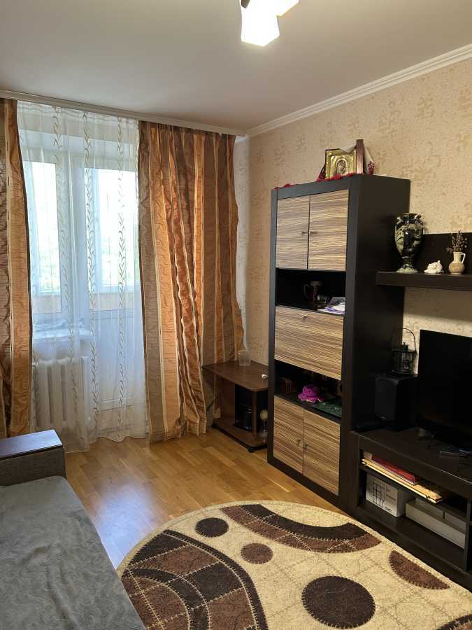 Продаж 2-кімнатної квартири 59 м², Олімпійська, 8б