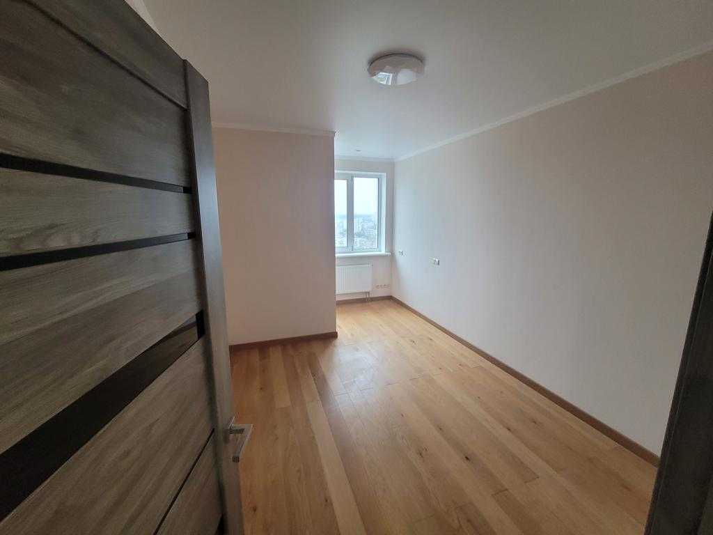 Продаж 3-кімнатної квартири 90 м², Юрія Пасхаліна вул., 17