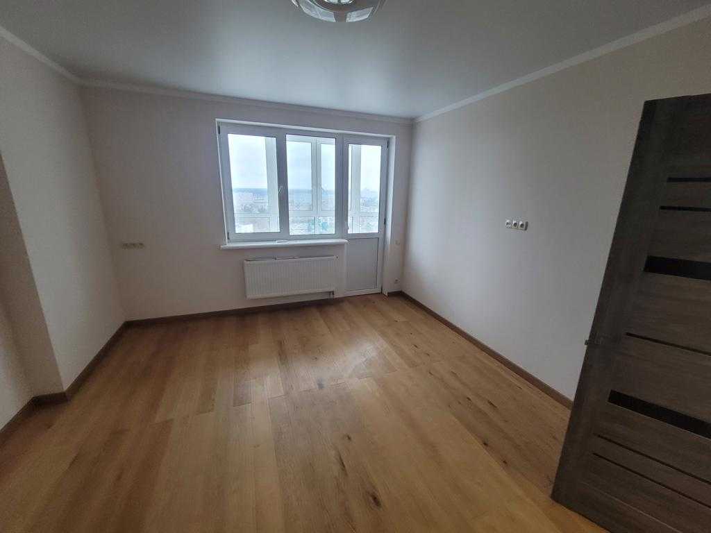 Продаж 3-кімнатної квартири 90 м², Юрія Пасхаліна вул., 17