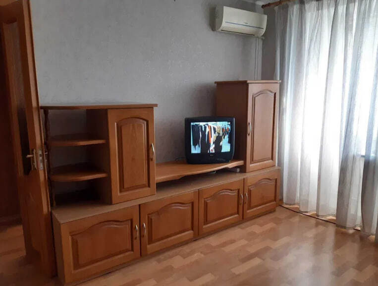 Продаж 1-кімнатної квартири 38.3 м², Герасима Кондратьєва вул.