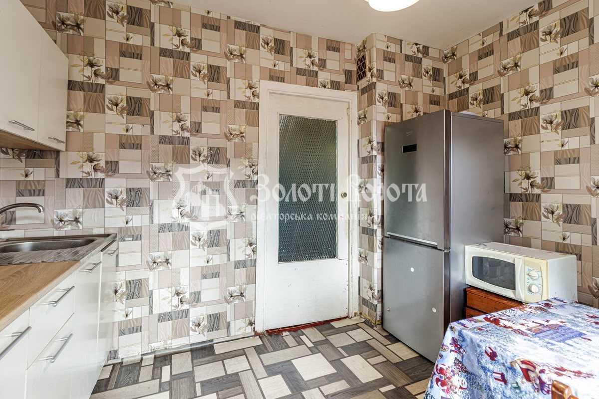 Продажа 2-комнатной квартиры 56 м², Николая Закревского ул., 5А