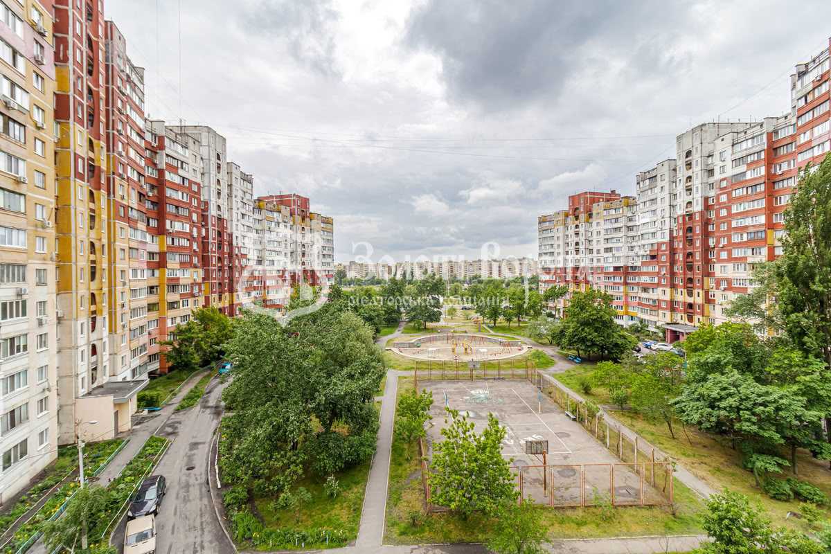 Продажа 2-комнатной квартиры 56 м², Николая Закревского ул., 5А