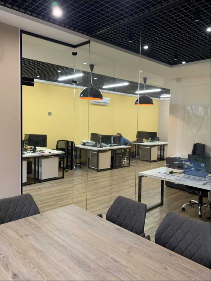 Оренда офісу 65 м², Євгена Коновальця вул., 36Е