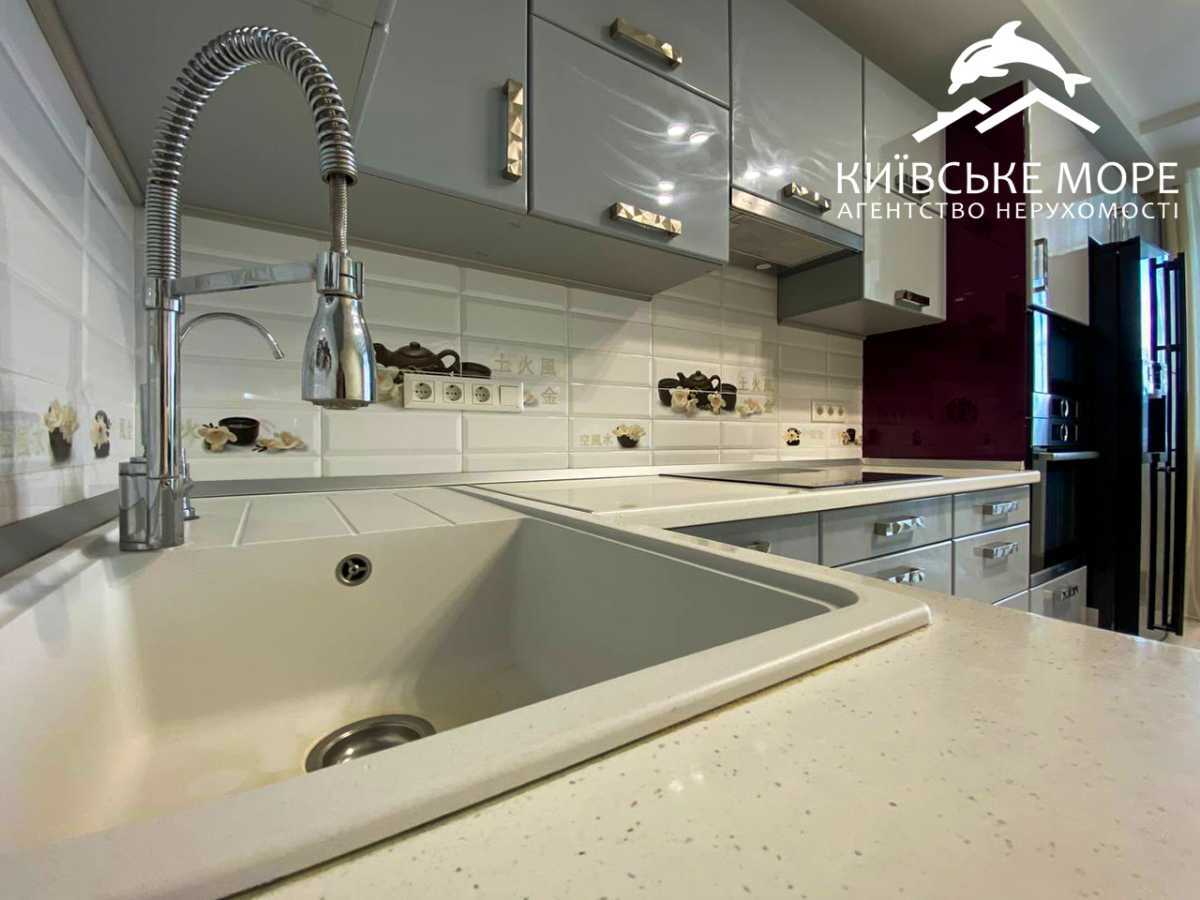 Аренда 2-комнатной квартиры 78 м², Воскресенская ул., 16В