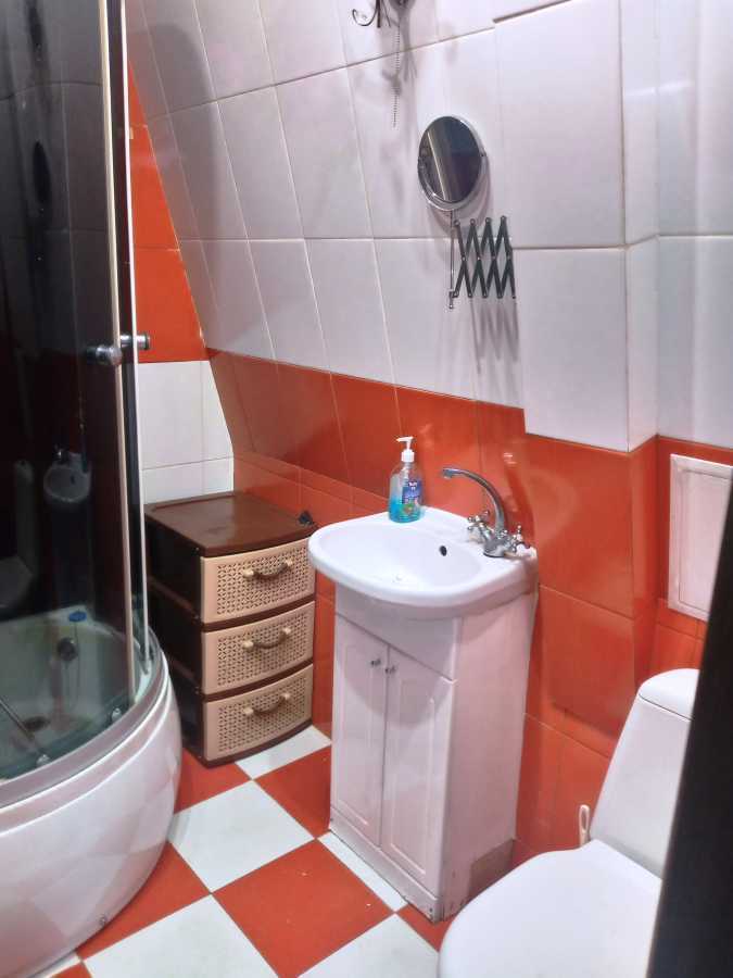 Оренда будинку 160 м², Садова вул.
