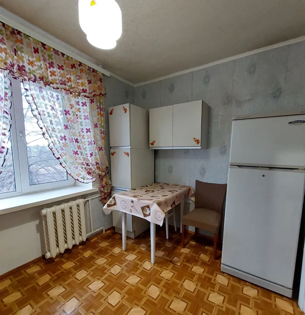 Оренда 1-кімнатної квартири 35 м², Софії Русовой вул.