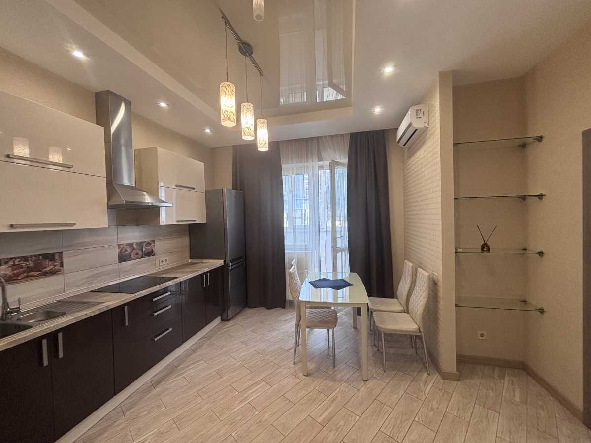 Аренда 1-комнатной квартиры 60 м², Михаила Драгомирова ул., 2А
