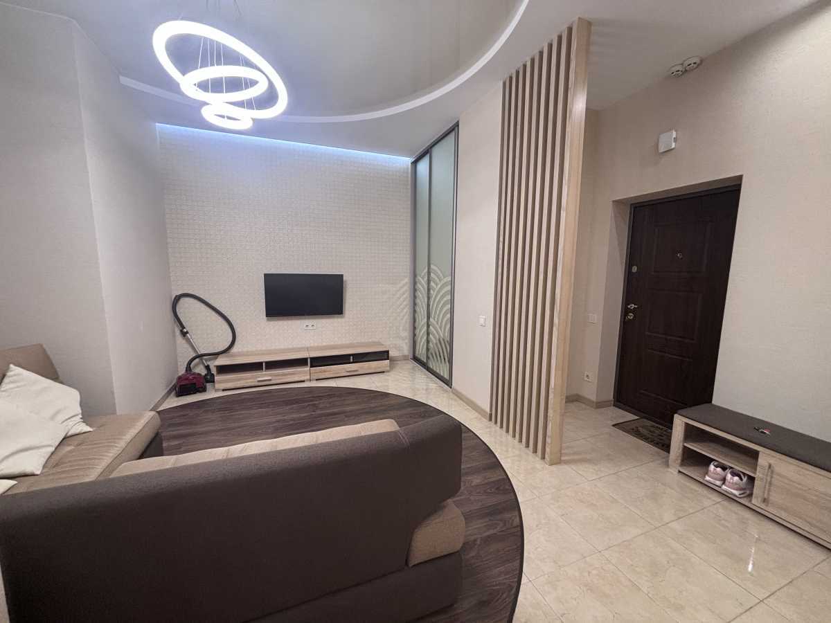 Аренда 1-комнатной квартиры 60 м², Михаила Драгомирова ул., 2А