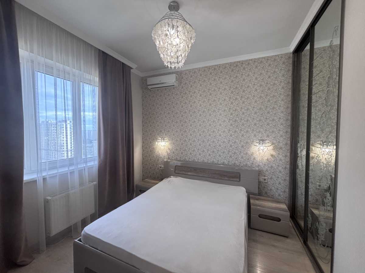 Аренда 1-комнатной квартиры 60 м², Михаила Драгомирова ул., 2А