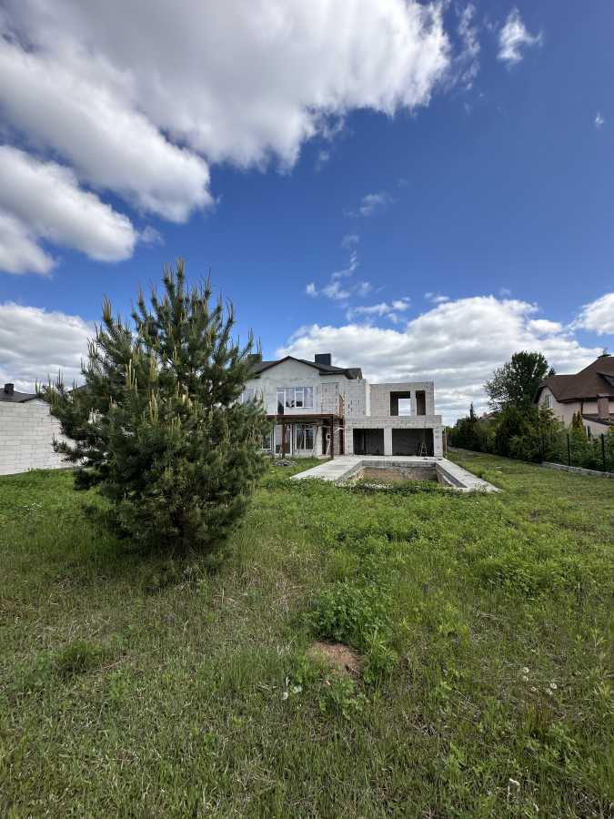 Продажа дома 350 м², мадридська
