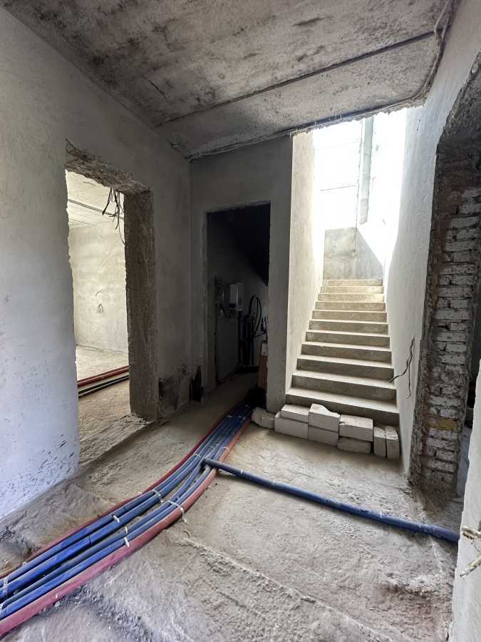 Продажа дома 350 м², мадридська