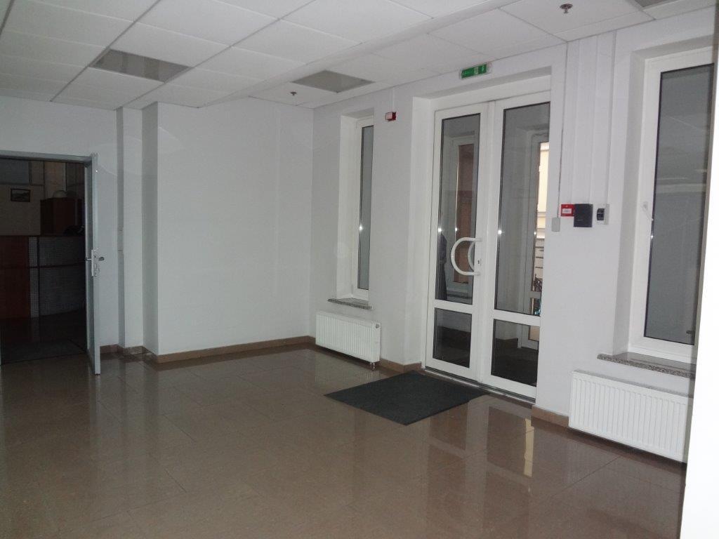 Оренда офісу 151 м², Верхній Вал вул.