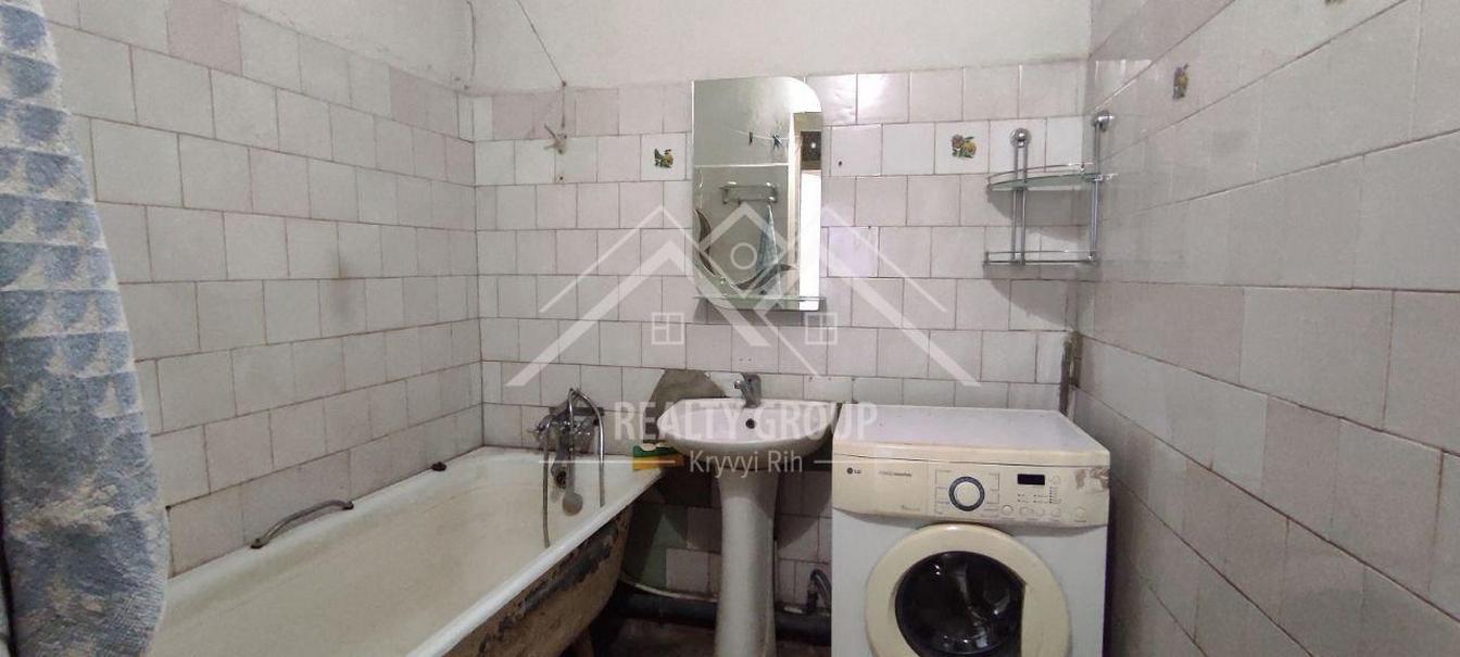 Продаж 3-кімнатної квартири 77 м², Ватутіна вул.