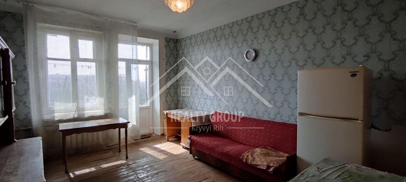 Продаж 3-кімнатної квартири 77 м², Ватутіна вул.