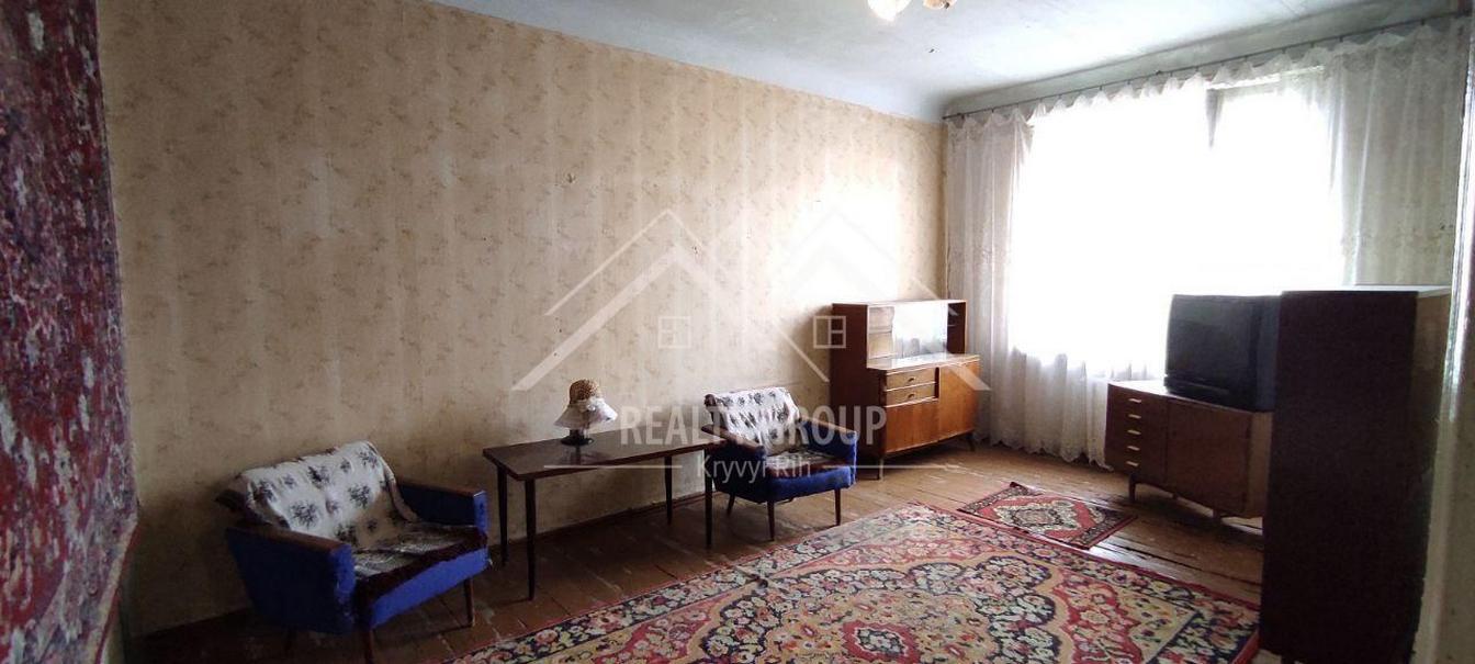Продаж 3-кімнатної квартири 77 м², Ватутіна вул.