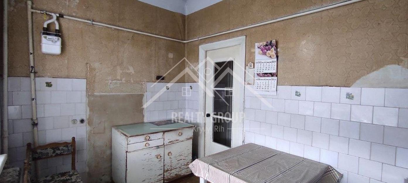 Продаж 3-кімнатної квартири 77 м², Ватутіна вул.