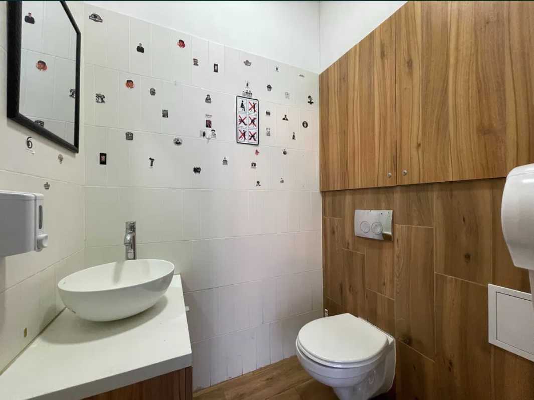 Аренда другого торгового помещения 30 м², Михаила Максимовича ул., 24