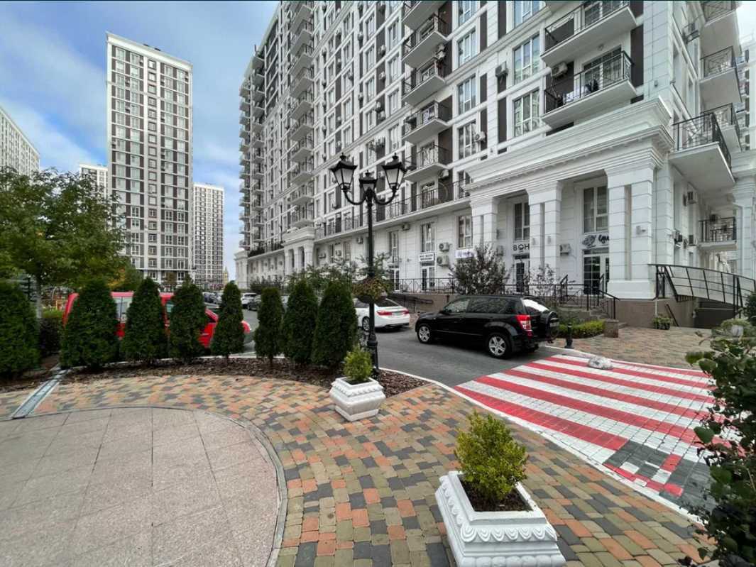 Аренда другого торгового помещения 30 м², Михаила Максимовича ул., 24