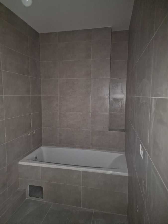 Продажа 1-комнатной квартиры 52 м², Светлая ул., 3д