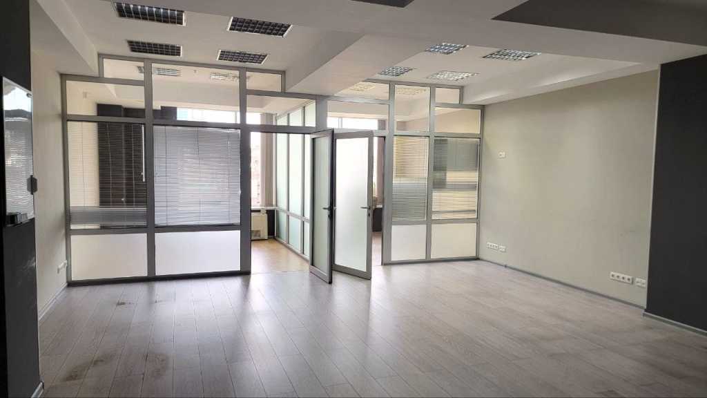 Аренда другого торгового помещения 68 м², Владимира Антоновича ул., 172