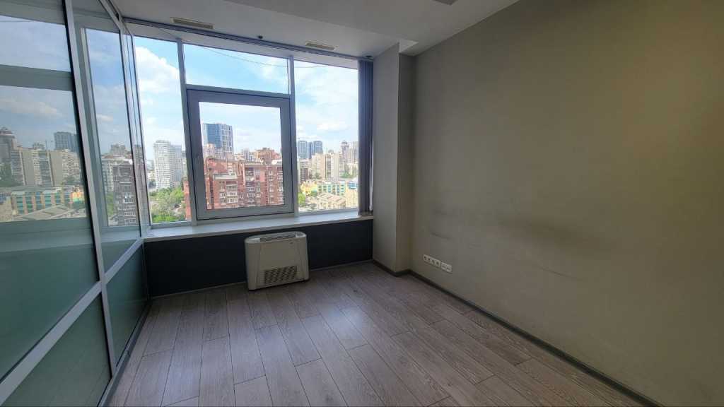 Аренда другого торгового помещения 68 м², Владимира Антоновича ул., 172