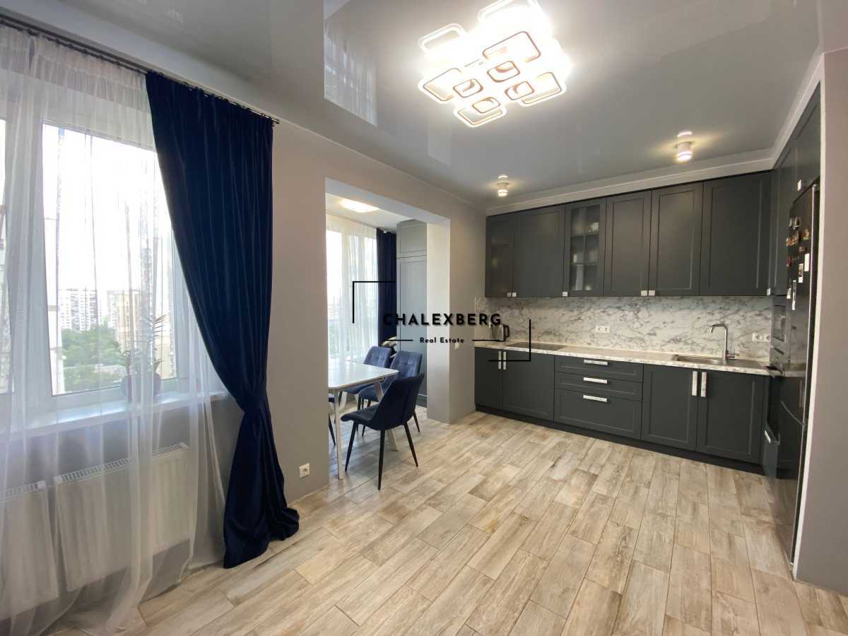 Продажа 1-комнатной квартиры 38 м², Андрея Аболмасова ул., 7