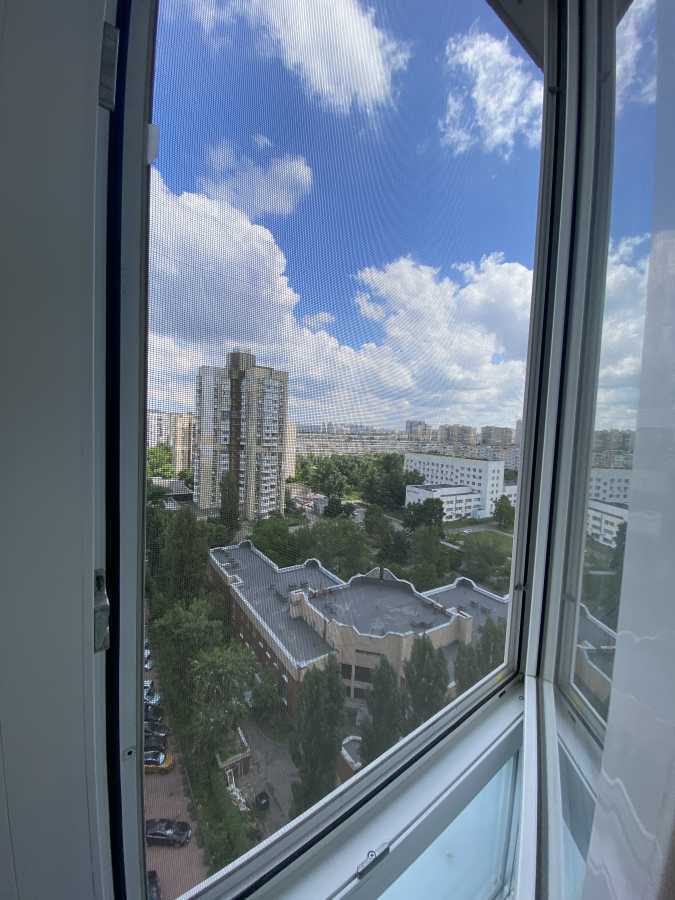 Продажа 1-комнатной квартиры 38 м², Андрея Аболмасова ул., 7
