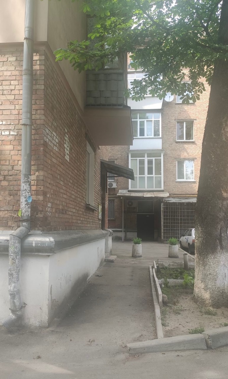 Продаж 2-кімнатної квартири 49 м², Перемоги просп., 77/1