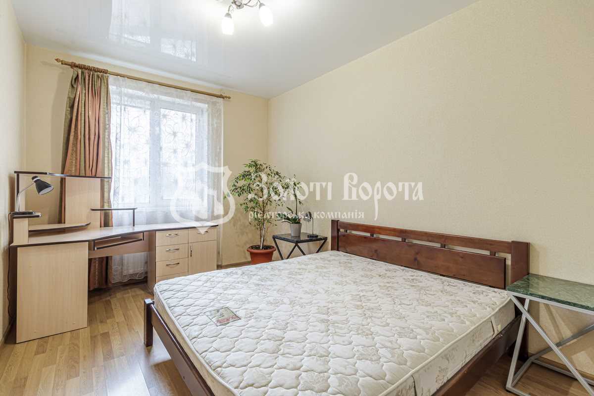 Продажа 2-комнатной квартиры 72.6 м², Ивана Франко ул., 6