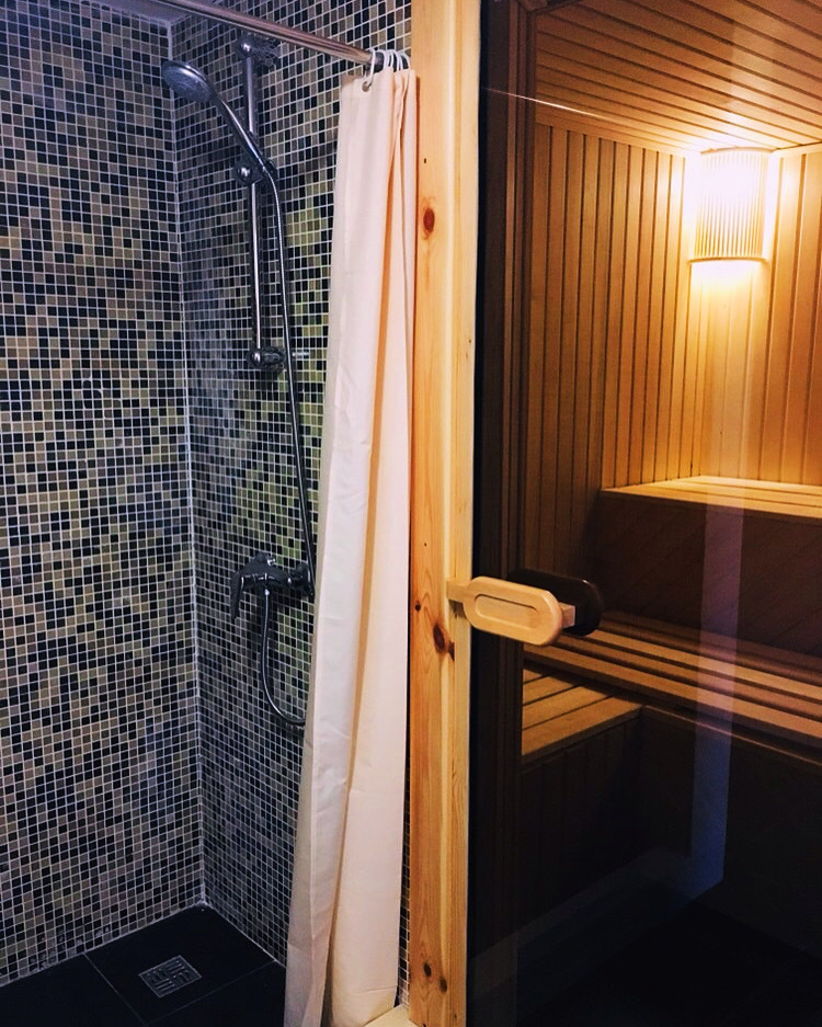 Дом посуточно 150 м², 130-я Садовая ул.