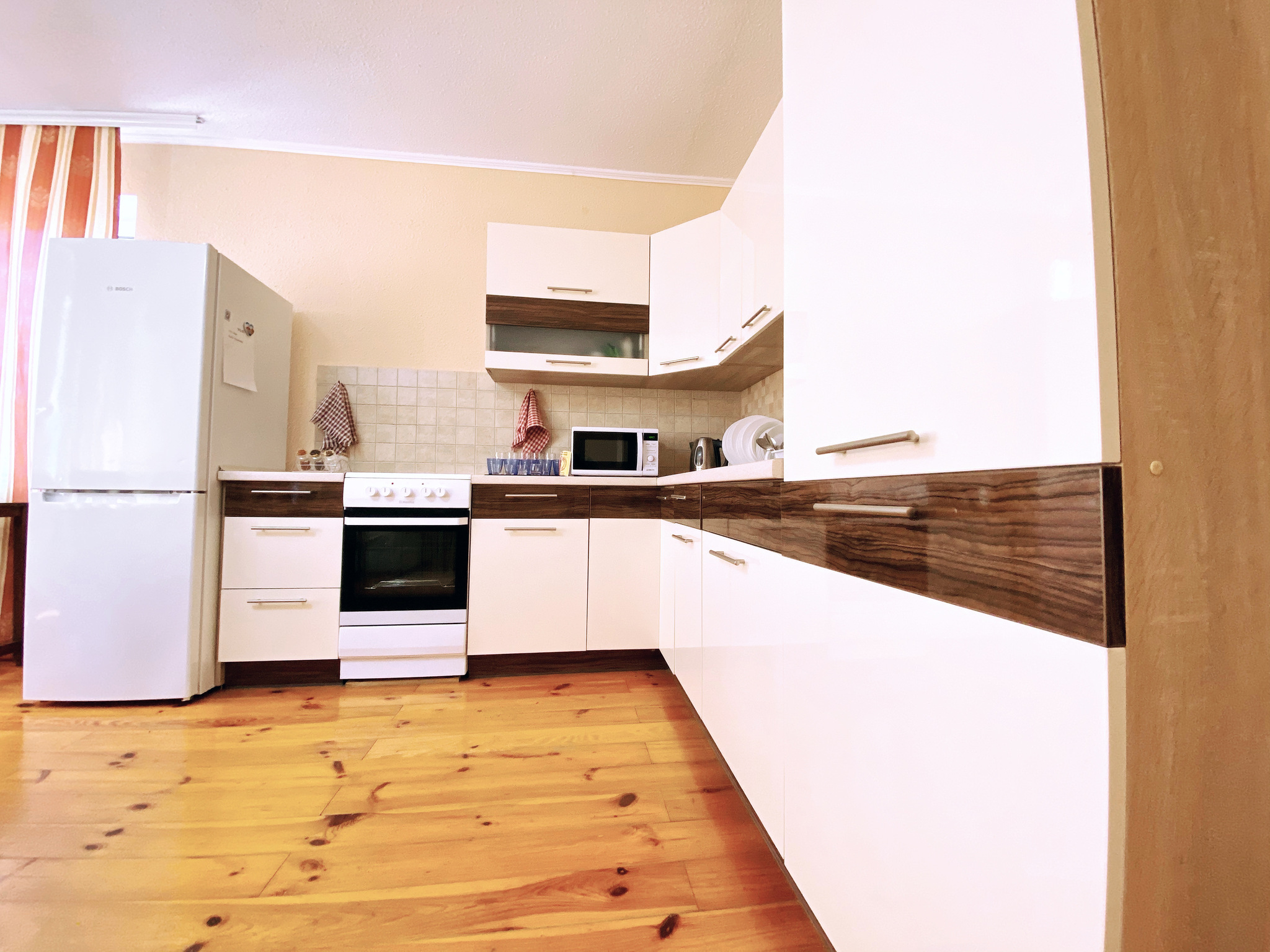Дом посуточно 150 м², 130-я Садовая ул.