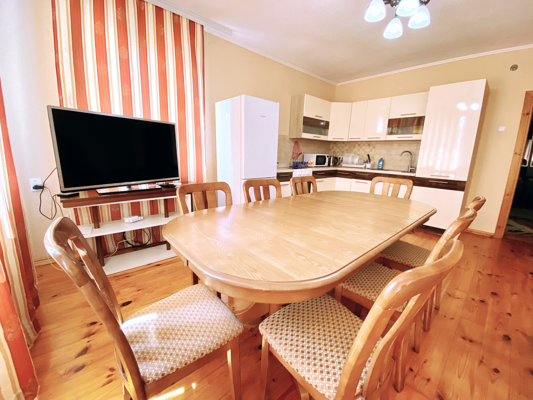 Дом посуточно 150 м², 130-я Садовая ул.