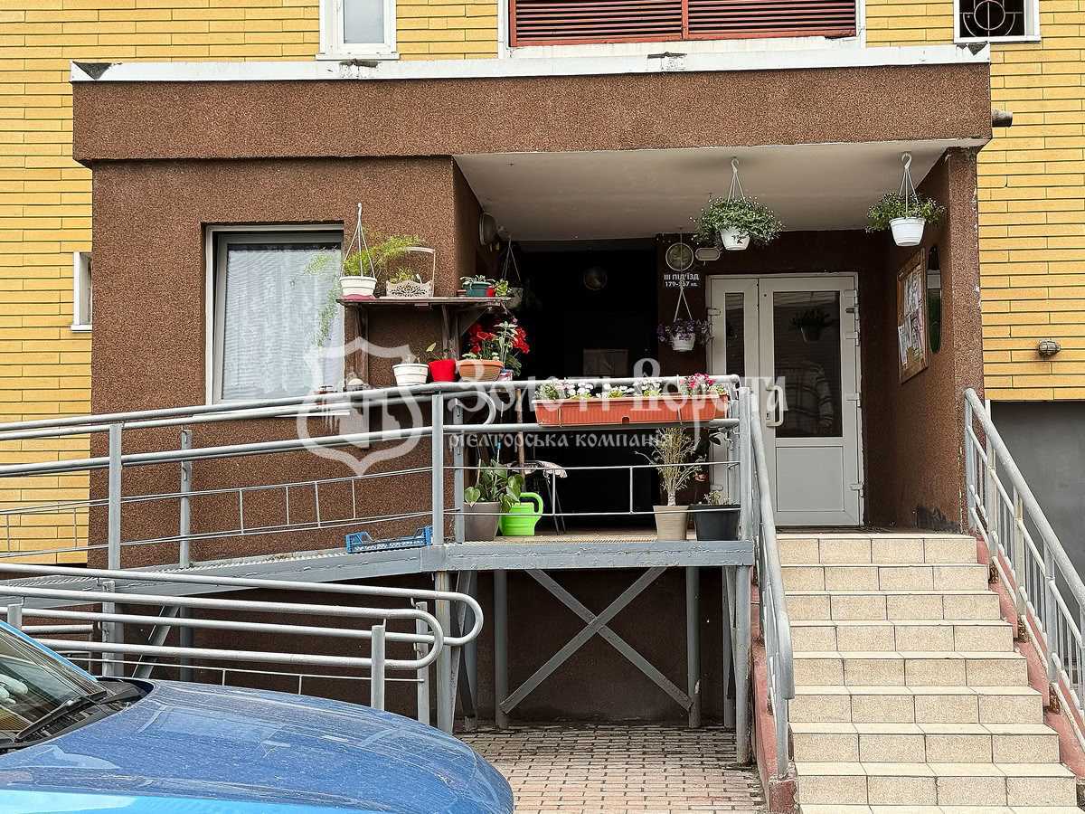 Продаж 1-кімнатної квартири 43.1 м², Миколи Закревського вул., 99