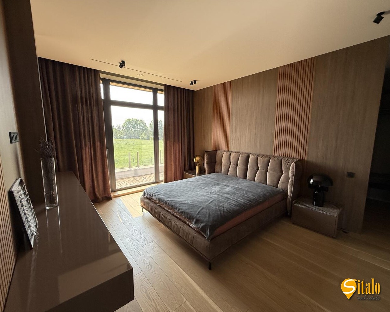 Продажа дома 230 м²