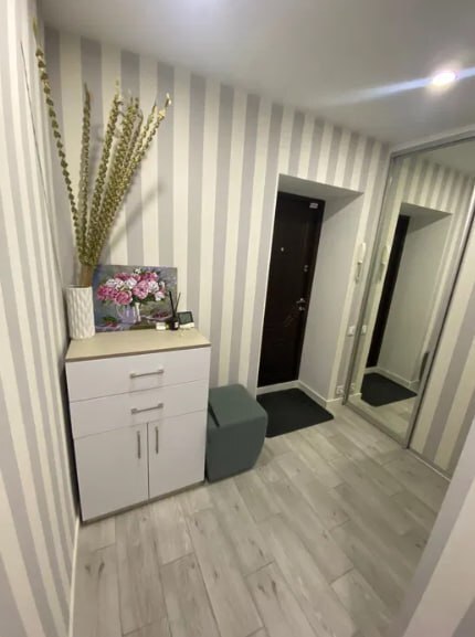 Продажа 1-комнатной квартиры 48.3 м², Михаила Лушпы просп.