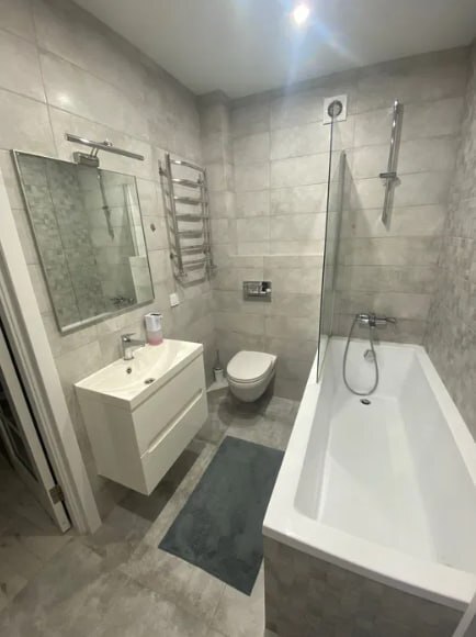 Продажа 1-комнатной квартиры 48.3 м², Михаила Лушпы просп.