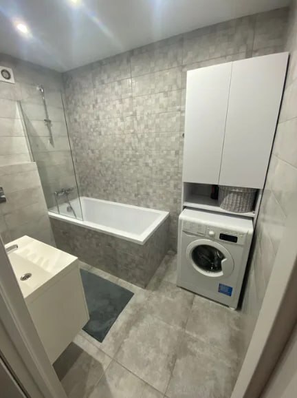 Продажа 1-комнатной квартиры 48.3 м², Михаила Лушпы просп.