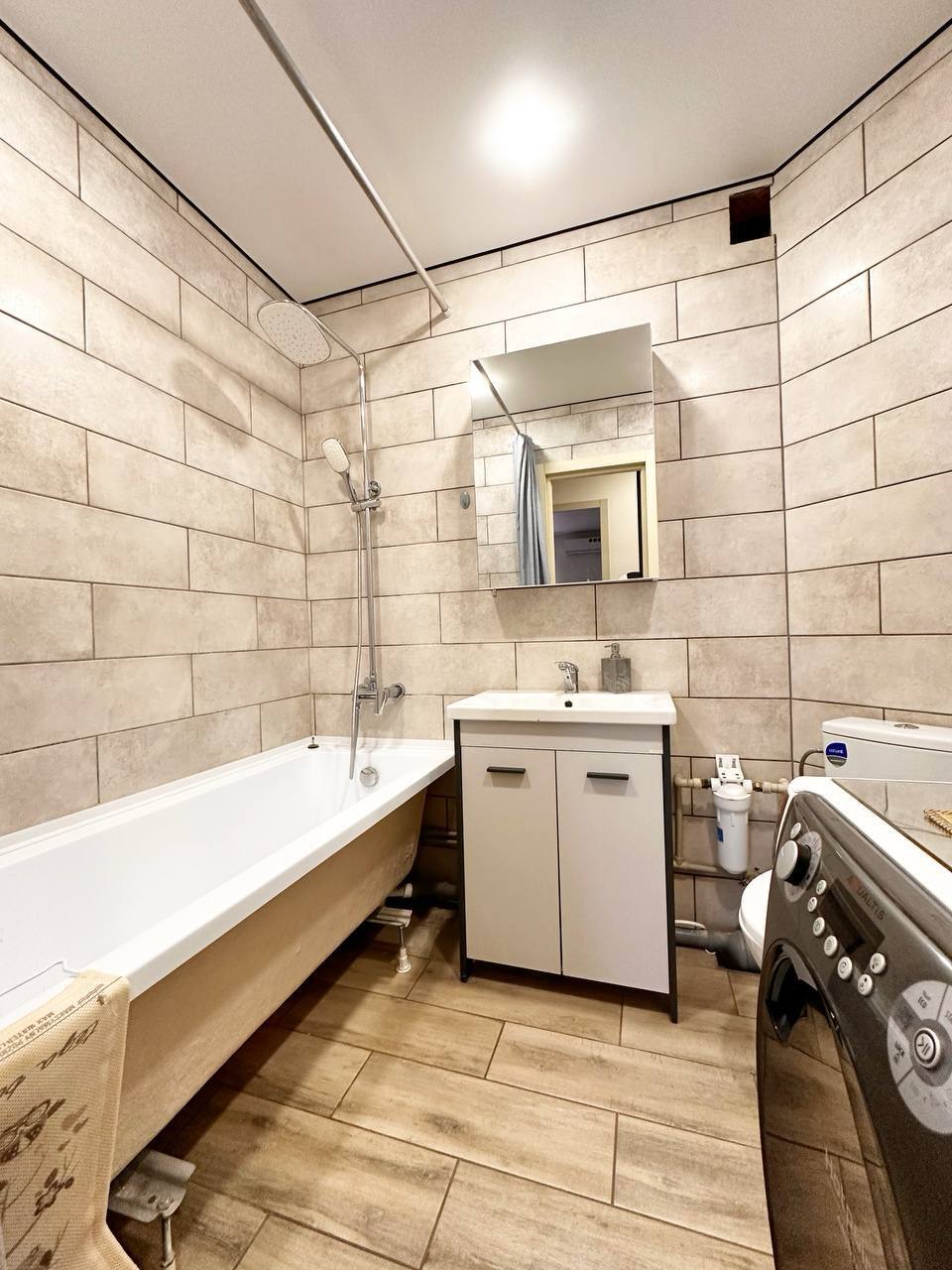 Продажа 1-комнатной квартиры 48.5 м², Интернационалистов ул.