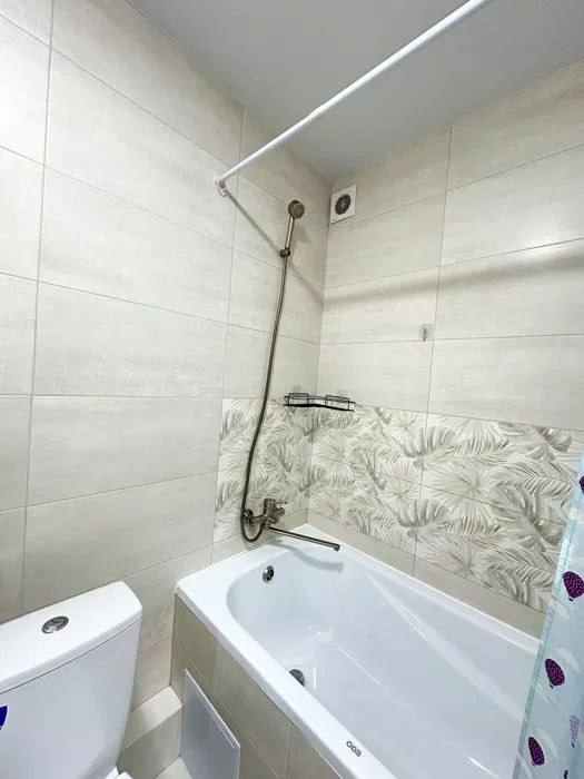 Продаж 1-кімнатної квартири 33 м², Харківська вул.