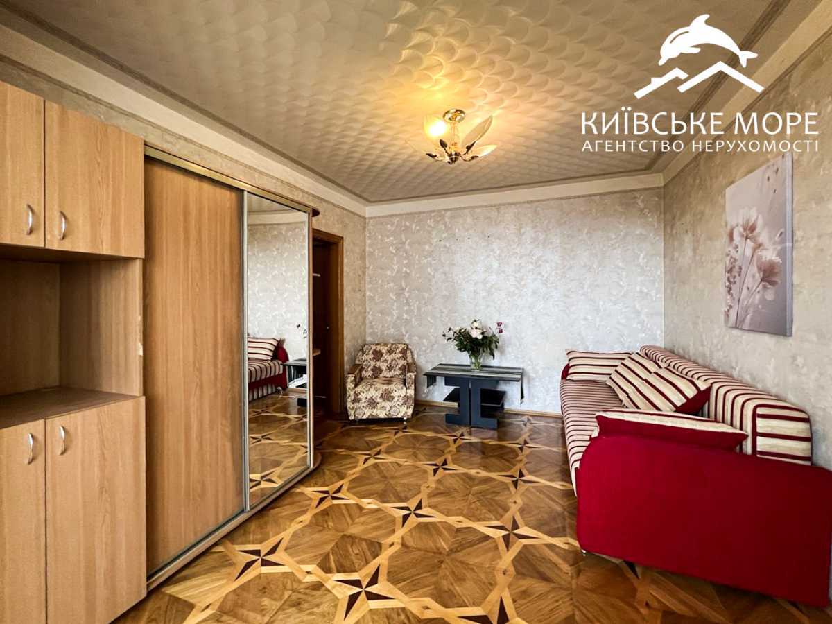 Продажа 2-комнатной квартиры 59.4 м², Владимира Маяковского просп., 24
