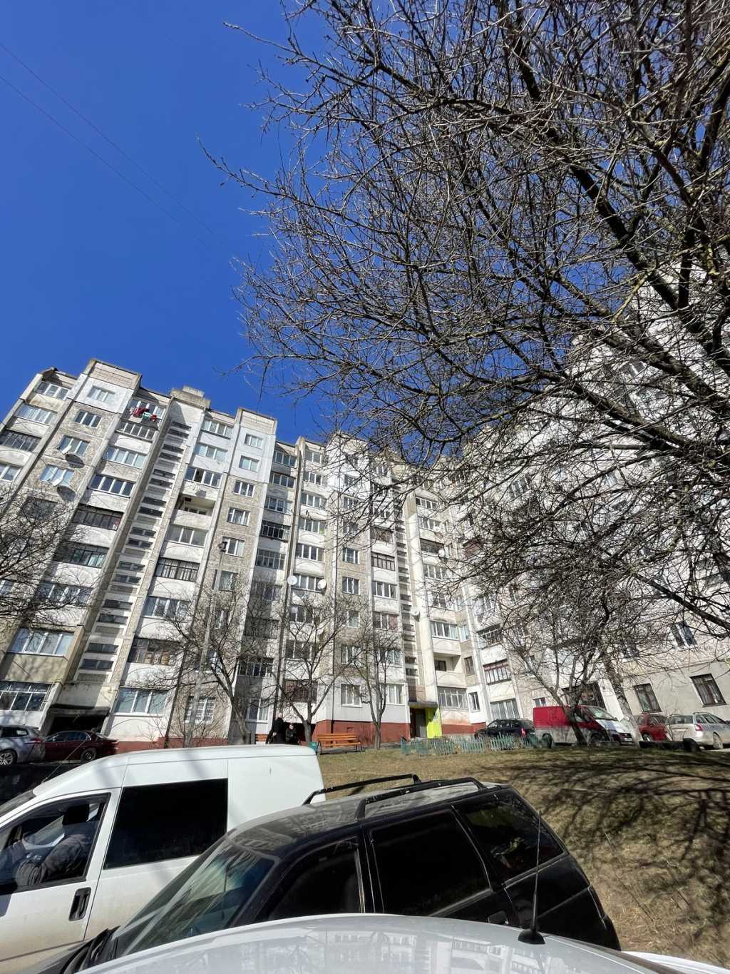 Продажа 5-комнатной квартиры 98.3 м², Кармелюка ул.