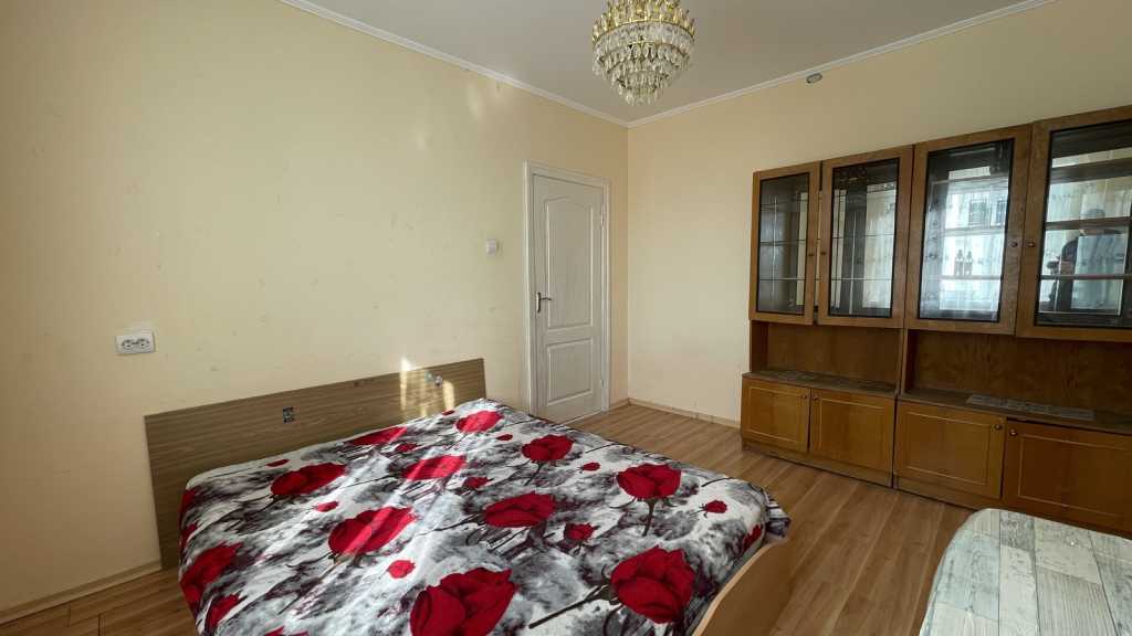 Продажа 5-комнатной квартиры 98.3 м², Кармелюка ул.