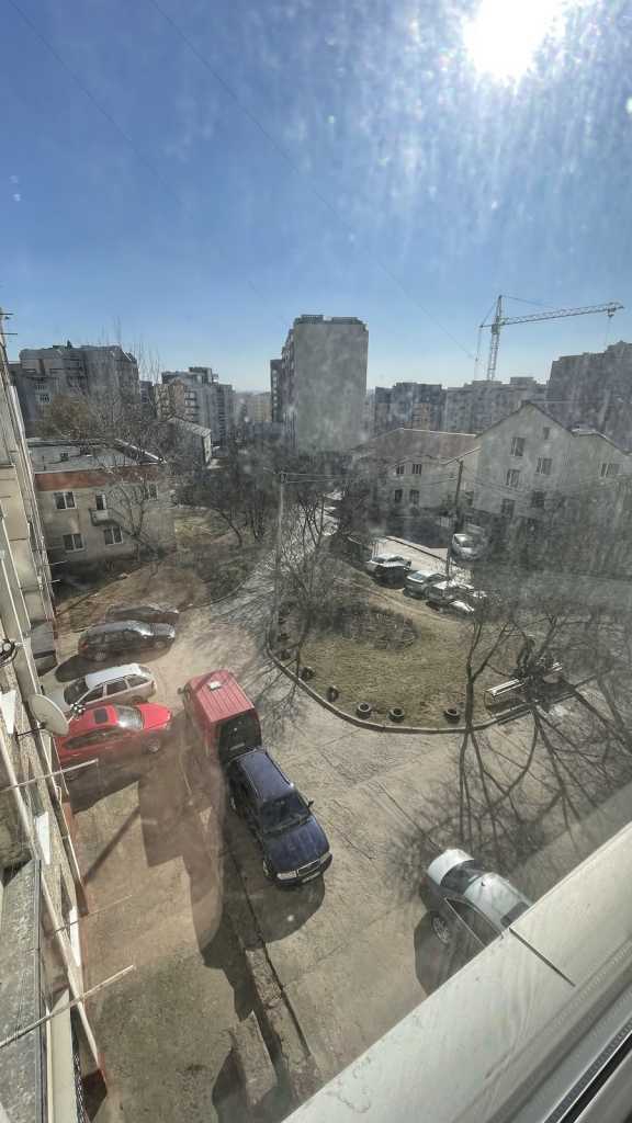 Продажа 5-комнатной квартиры 98.3 м², Кармелюка ул.