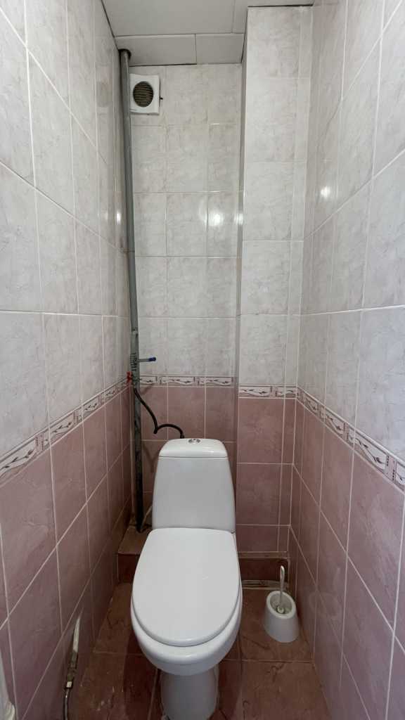 Продажа 5-комнатной квартиры 98.3 м², Кармелюка ул.