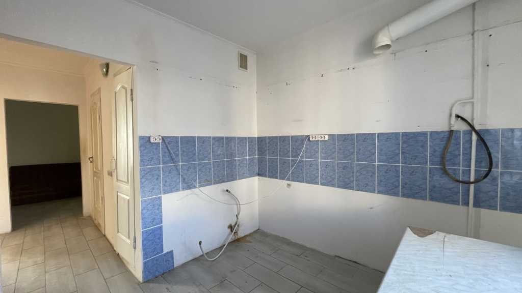 Продажа 5-комнатной квартиры 98.3 м², Кармелюка ул.
