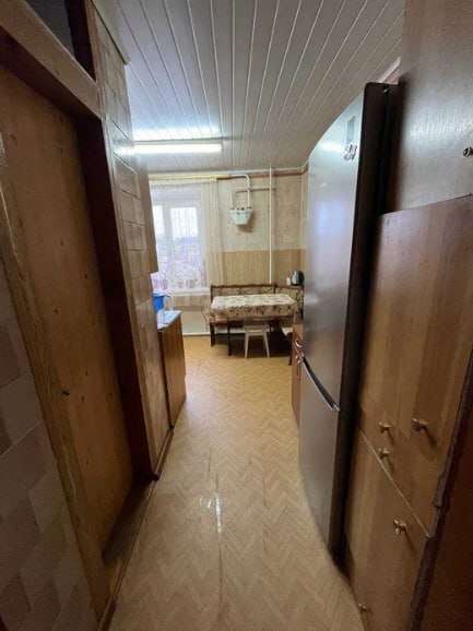 Продажа 4-комнатной квартиры 65 м², Карбышева пер.