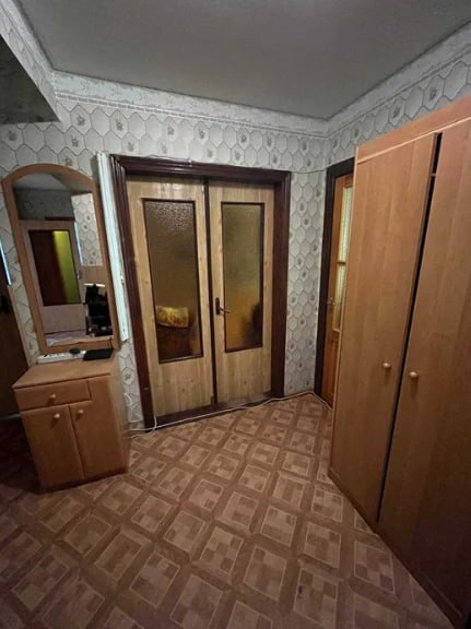 Продажа 4-комнатной квартиры 65 м², Карбышева пер.